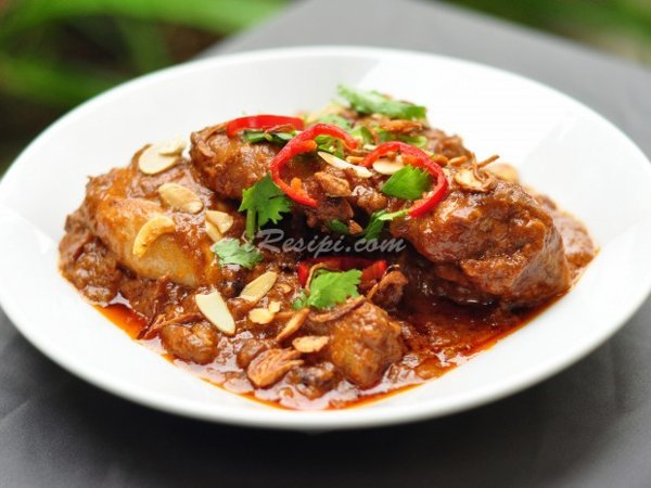 Ayam Kuzi Istimewa